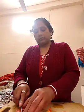 Snapshot of Hot-Sana2 chatting on November 12, 2025, 9:46 am Hot-Sana2 online show from November 12, 2025, 9:46 am