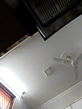 Snapshot of Hot-Sana2 chatting on December 17, 2025, 6:40 am Hot-Sana2 online show from December 17, 2025, 6:40 am