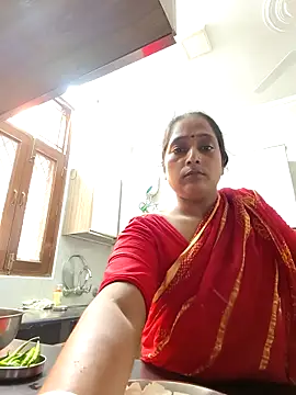 Hot-Sana2 online show from November 1, 2025, 6:41 am