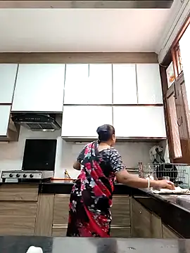 Hot-Sana2 online show from March 8, 2026, 5:33 am