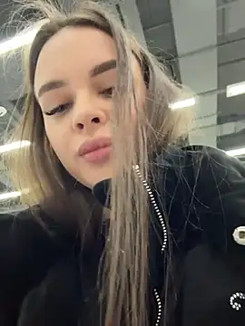 Snapshot of KristiRich chatting on November 27, 2025, 7:31 am KristiRich online show from November 27, 2025, 7:31 am