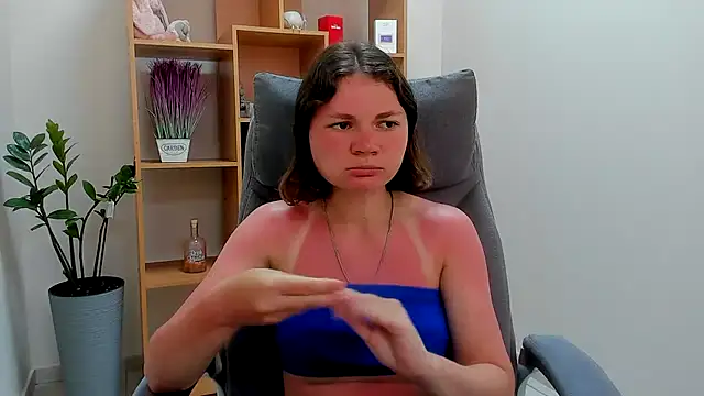 Snapshot of Stella-Maers chatting on July 14, 2026, 7:13 am Stella-Maers online show from July 14, 2026, 7:13 am