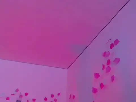 Samanta 777 online show from November 15, 2025, 12:53 pm