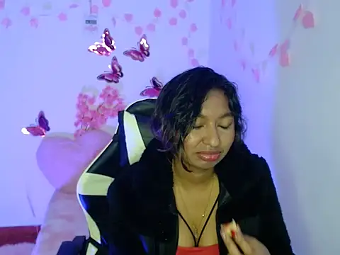 Samanta 777 online show from November 12, 2025, 1:32 am