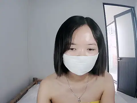 Snapshot of 10tb chatting on November 26, 2025, 8:25 am 10tb online show from November 26, 2025, 8:25 am