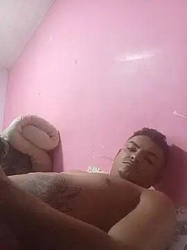 KindledCarbonyl online show from December 15, 2025, 9:04 am