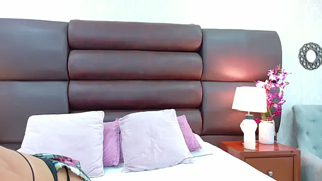 Snapshot of BriannaRivera chatting on March 15, 2026, 1:18 pm BriannaRivera online show from March 15, 2026, 1:18 pm