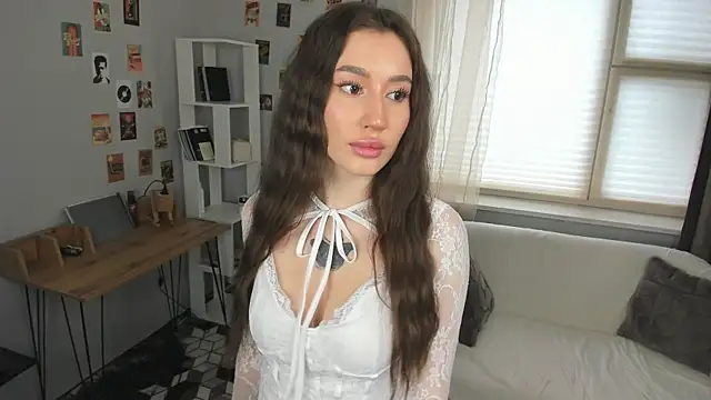 Snapshot of VvesssbZe chatting on November 13, 2025, 8:51 am VvesssbZe online show from November 13, 2025, 8:51 am