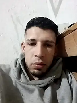 6perlas9 online show from November 12, 2025, 3:10 am