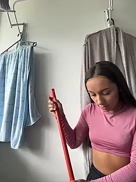 Snapshot of Brunettecollins05 chatting on November 13, 2025, 3:38 pm Brunettecollins05 online show from November 13, 2025, 3:38 pm