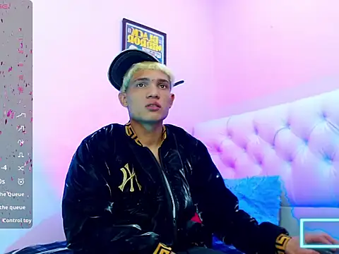 bad boy hottx online show from November 5, 2025, 11:08 pm