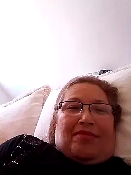 Snapshot of Cessi50 chatting on August 2, 2026, 9:45 pm Cessi50 online show from August 2, 2026, 9:45 pm