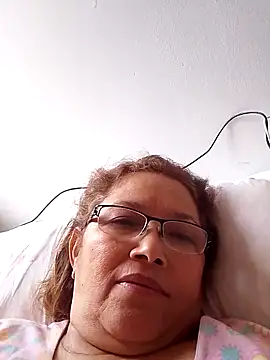 Snapshot of Cessi50 chatting on June 8, 2026, 3:34 pm Cessi50 online show from June 8, 2026, 3:34 pm