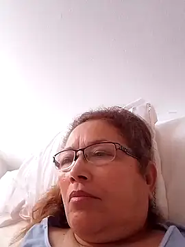 Snapshot of Cessi50 chatting on July 18, 2026, 2:25 pm Cessi50 online show from July 18, 2026, 2:25 pm