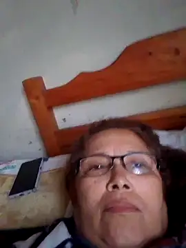 Snapshot of Cessi50 chatting on June 17, 2026, 1:10 pm Cessi50 online show from June 17, 2026, 1:10 pm