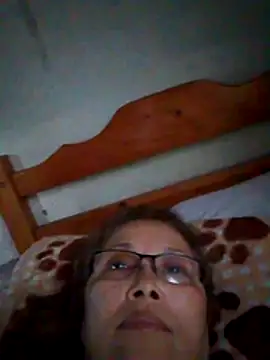 Snapshot of Cessi50 chatting on June 19, 2026, 9:31 pm Cessi50 online show from June 19, 2026, 9:31 pm