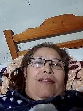 Snapshot of Cessi50 chatting on June 14, 2026, 2:40 pm Cessi50 online show from June 14, 2026, 2:40 pm