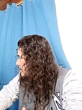 Snapshot of OnixAgata0 chatting on April 15, 2026, 1:55 am OnixAgata0 online show from April 15, 2026, 1:55 am