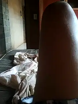 m-a-g-n-a-t-a online show from November 1, 2025, 8:14 pm