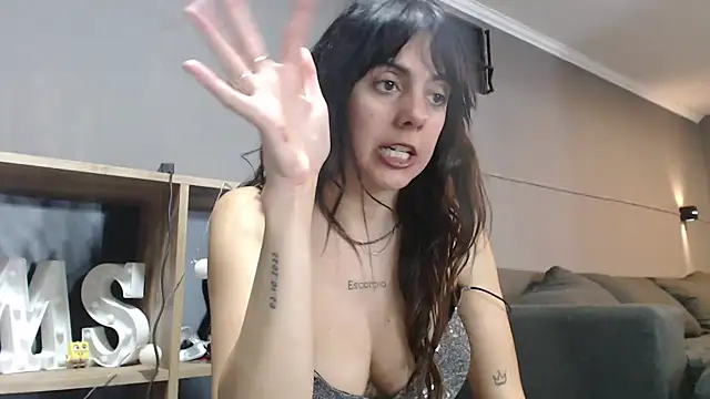 Snapshot of mickystrumia23 chatting on June 4, 2026, 5:45 am mickystrumia23 online show from June 4, 2026, 5:45 am