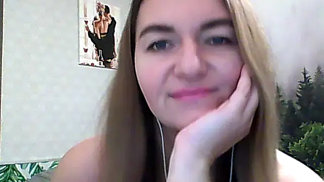 Snapshot of CandyOLimeX chatting on December 4, 2025, 9:03 pm CandyOLimeX online show from December 4, 2025, 9:03 pm