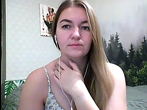 Snapshot of CandyOLimeX chatting on November 11, 2025, 10:26 pm CandyOLimeX online show from November 11, 2025, 10:26 pm