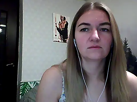 Snapshot of CandyOLimeX chatting on November 19, 2025, 9:04 pm CandyOLimeX online show from November 19, 2025, 9:04 pm