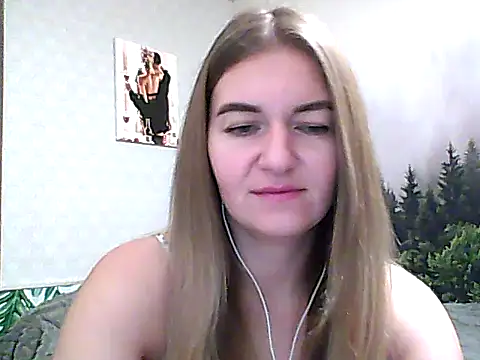 Snapshot of CandyOLimeX chatting on November 5, 2025, 9:40 pm CandyOLimeX online show from November 5, 2025, 9:40 pm