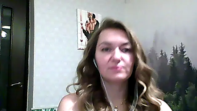 Snapshot of CandyOLimeX chatting on December 15, 2025, 9:31 pm CandyOLimeX online show from December 15, 2025, 9:31 pm