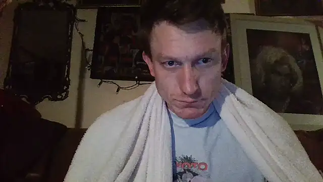 jigglethaypussi online show from November 23, 2025, 11:04 pm