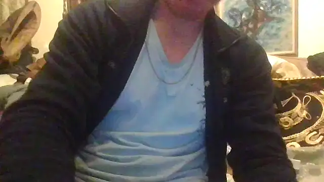 Snapshot of jigglethaypussi chatting on March 6, 2026, 4:29 am jigglethaypussi online show from March 6, 2026, 4:29 am