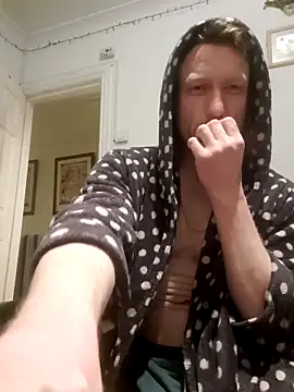 Snapshot of jigglethaypussi chatting on March 5, 2026, 6:43 am jigglethaypussi online show from March 5, 2026, 6:43 am