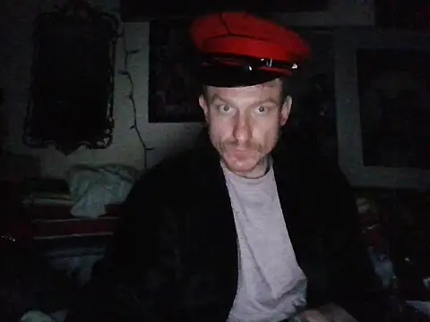 jigglethaypussi online show from November 9, 2025, 4:38 am