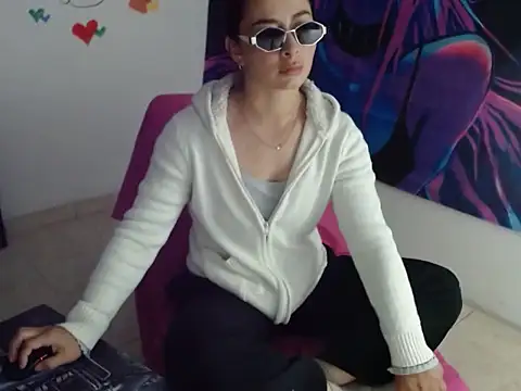 NathyMilf  online show from November 7, 2025, 9:36 am