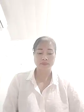 Snapshot of Kiuwi-omao chatting on November 7, 2025, 1:32 am Kiuwi-omao online show from November 7, 2025, 1:32 am