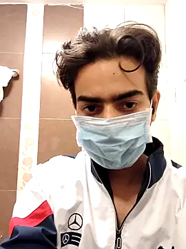 Snapshot of lelamera chatting on November 3, 2025, 10:02 pm lelamera online show from November 3, 2025, 10:02 pm