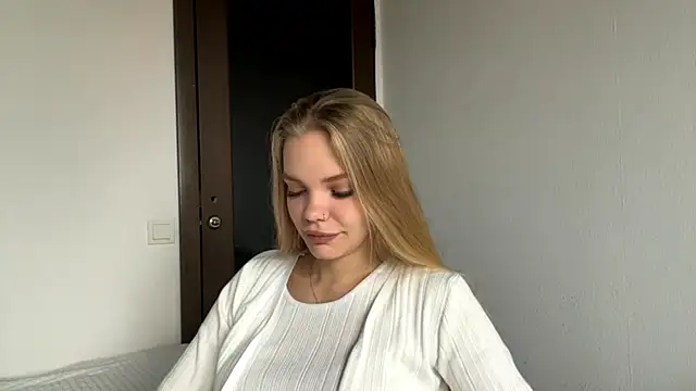 SweetAmelia69 online show from November 12, 2025, 5:33 am