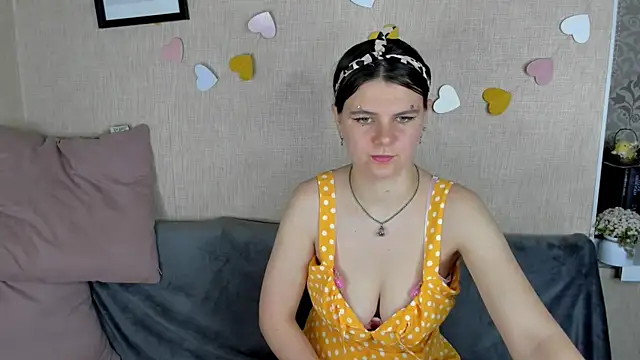 Snapshot of Zorianaa chatting on May 7, 2026, 9:07 pm Zorianaa online show from May 7, 2026, 9:07 pm