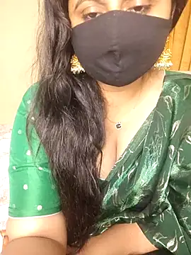 Snapshot of mouni499 chatting on May 26, 2026, 2:59 pm mouni499 online show from May 26, 2026, 2:59 pm
