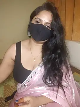 Snapshot of mouni499 chatting on July 28, 2026, 2:13 pm mouni499 online show from July 28, 2026, 2:13 pm