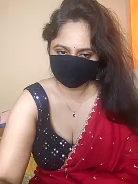 Snapshot of mouni499 chatting on May 31, 2026, 4:40 am mouni499 online show from May 31, 2026, 4:40 am
