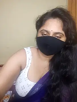 Snapshot of mouni499 chatting on June 24, 2026, 3:21 pm mouni499 online show from June 24, 2026, 3:21 pm