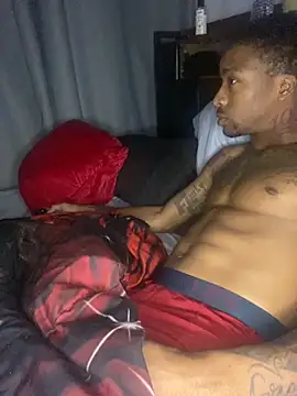 Snapshot of PJmakeitrain98 chatting on November 5, 2025, 10:40 am PJmakeitrain98 online show from November 5, 2025, 10:40 am