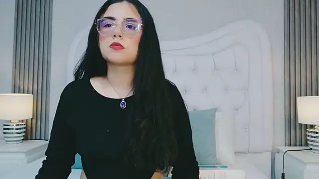 ScarlettPetrova online show from April 30, 2026, 11:39 am