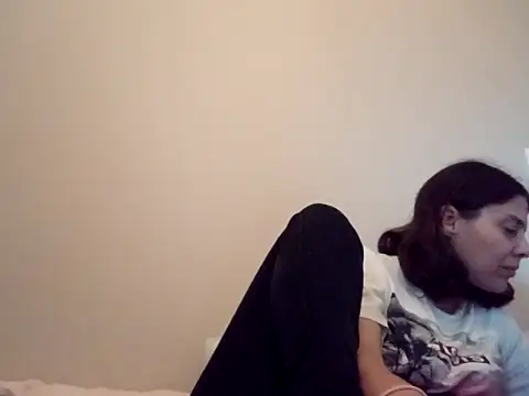 Snapshot of hotnathy69 chatting on December 15, 2025, 8:20 am hotnathy69 online show from December 15, 2025, 8:20 am