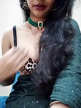 Snapshot of Himani-baby chatting on November 13, 2025, 1:20 am Himani-baby online show from November 13, 2025, 1:20 am