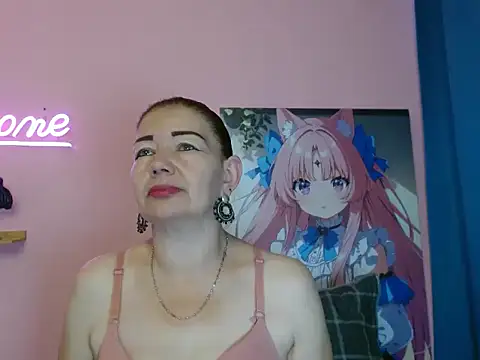 ESTEFANIA 344 online show from November 11, 2025, 6:25 pm