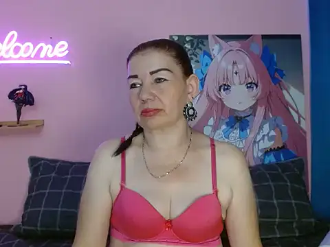 ESTEFANIA 344 online show from November 7, 2025, 8:13 pm