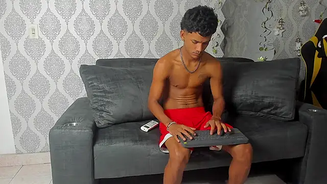 Boy savoy online show from December 19, 2025, 7:22 am