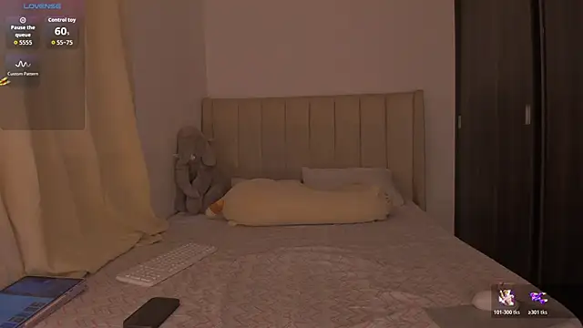 Snapshot of bergmanamii chatting on February 25, 2026, 9:47 pm bergmanamii online show from February 25, 2026, 9:47 pm